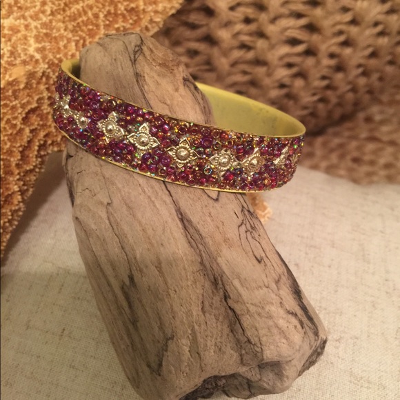 Bracelets - Picture 6 of 6